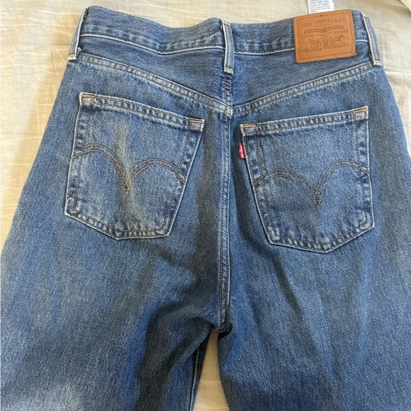 Levi’s Ribcage Wide Leg- Polar Perimeter - Picture 5 of 7